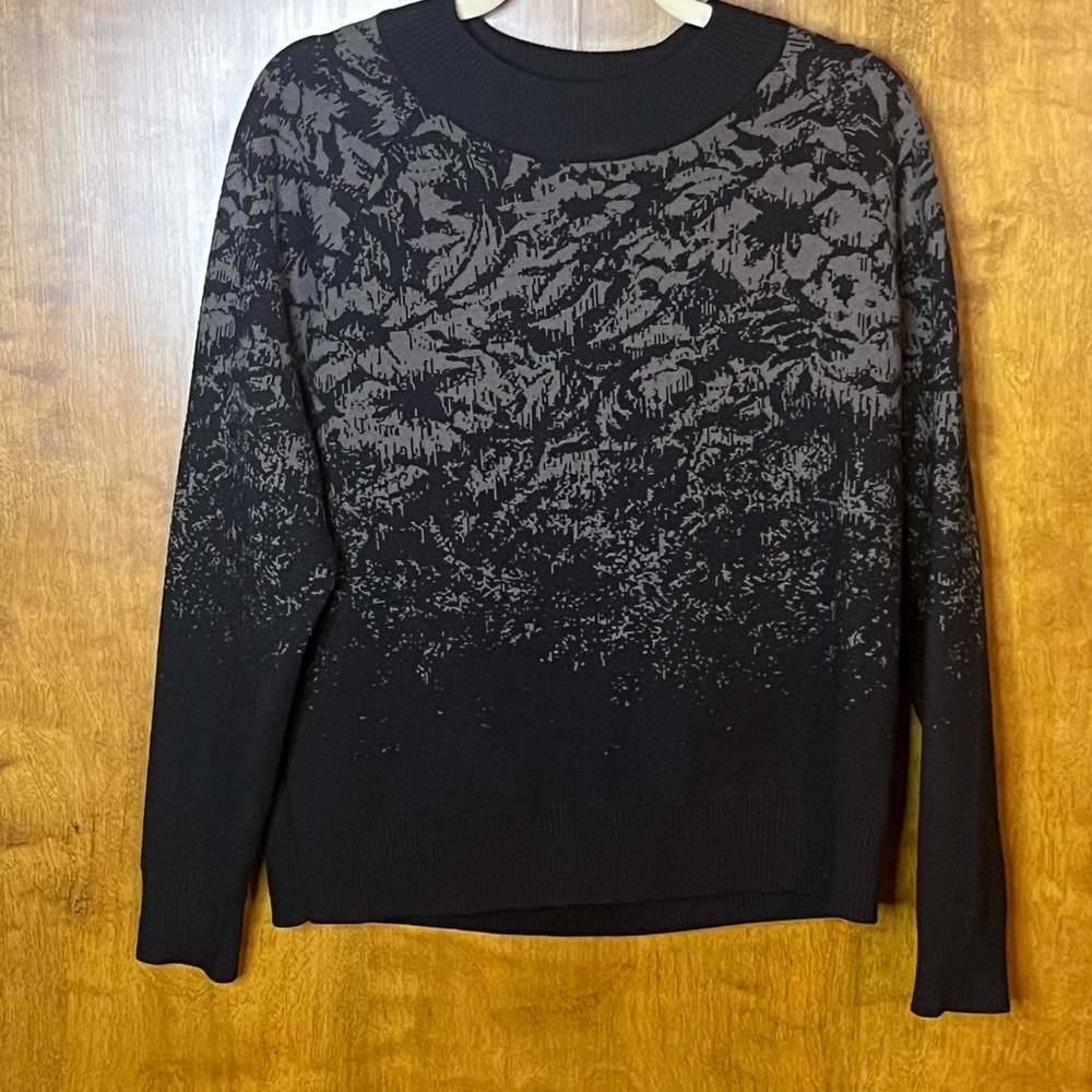 Athleta Textured Knit Sweater – Women’s Medium